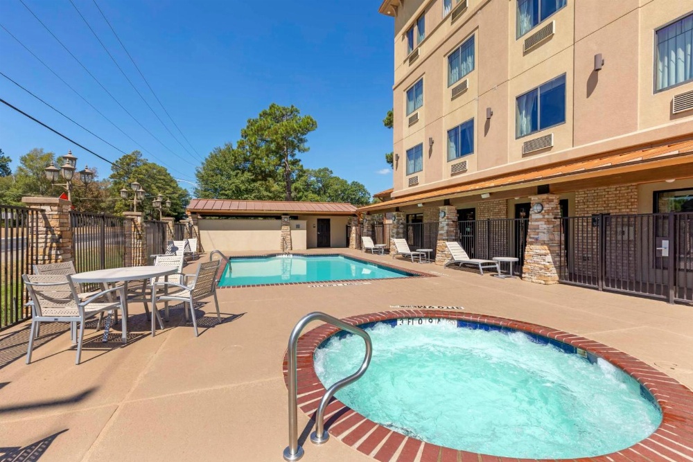 Best Western Plus Classic Inn And Suites