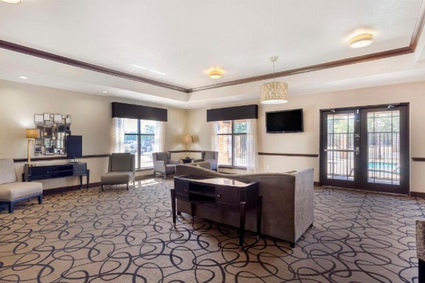 Best Western Plus Classic Inn And Suites image 10