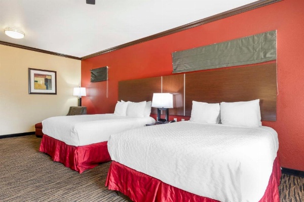 Best Western Plus Classic Inn And Suites image 28